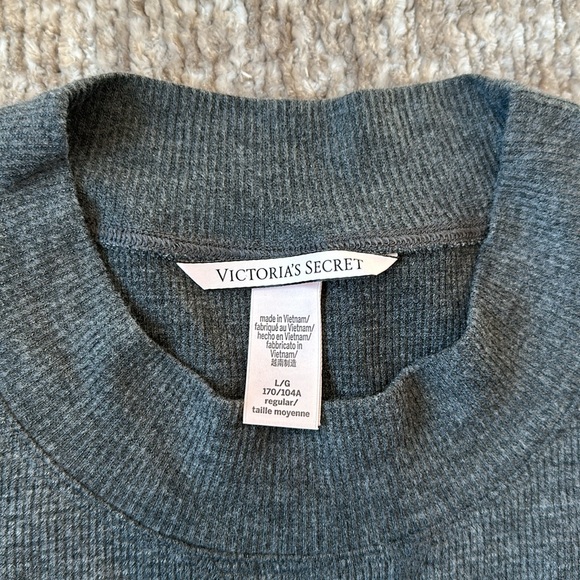 Victorias Secret Grey Lounge Set - Picture 3 of 10